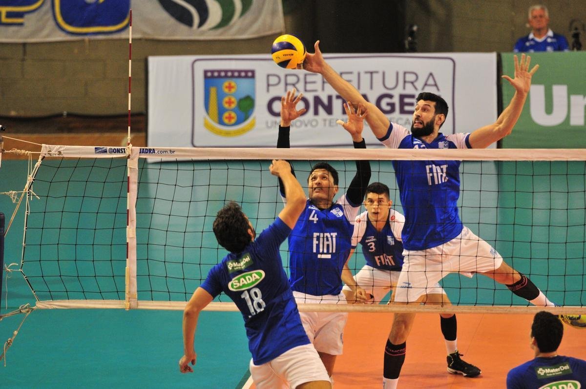 Final no Ginsio do Riacho foi marcada por muito equilbrio, mas prevaleceu maior qualidade do Cruzeiro