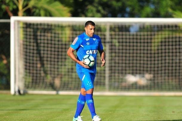 Fotos do treino do Cruzeiro desta sexta-feira (30/6), na Toca da Raposa II (Alexandre Guzanshe/EM D.A Press)