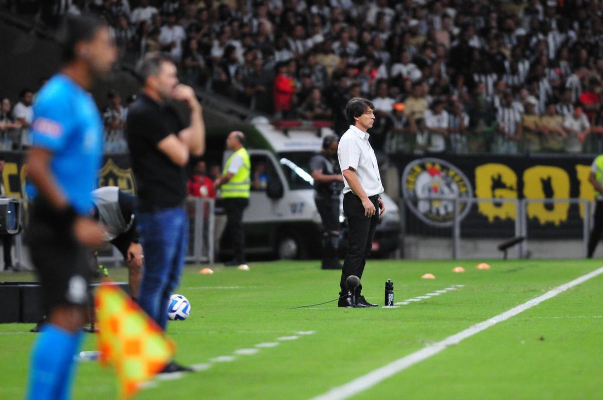 Fotos do jogo entre Atltico x Libertad, pela Copa Libertadores