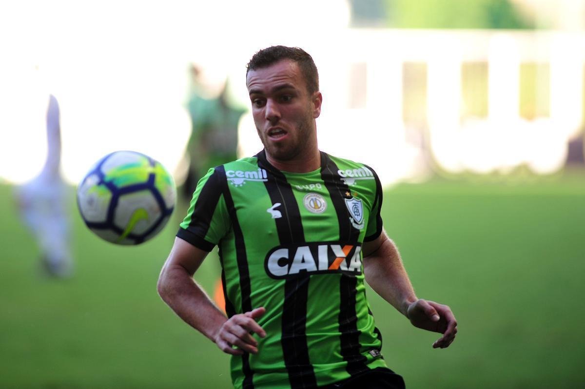 Amrica e Chapecoense fizeram confronto direto por posies na tabela do Campeonato Brasileiro