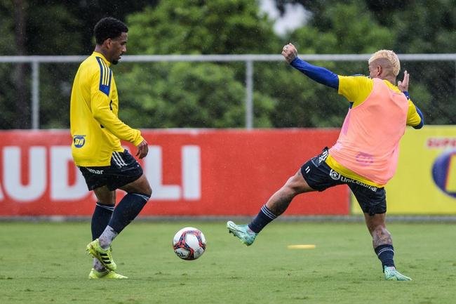 Fotos do treino do Cruzeiro nesta quinta-feira (11/11)