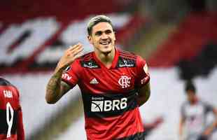 2 Pedro (Flamengo) - seis gols para colocar a equipe em vantagem no placar