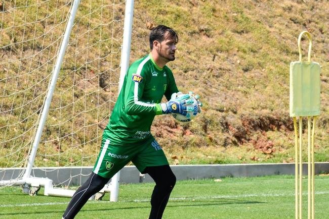 Fotos do treino do Am�rica no CT Lanna Drumond nesta sexta-feira (01/10)