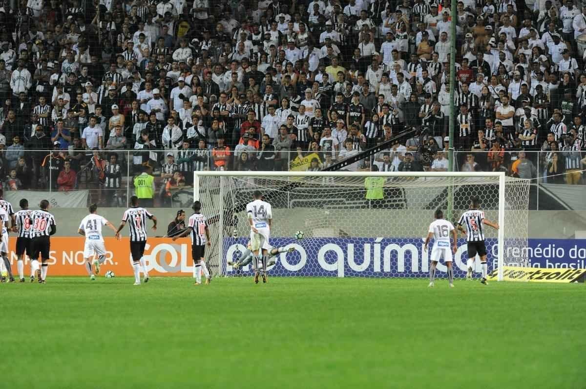 Atltico e Santos se enfrentaram, no Independncia, pela 13 rodada do Campeonato Brasileiro