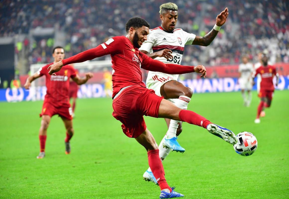 Fotos da reta final do tempo regulamentar, entre Liverpool e Flamengo, na deciso do Mundial