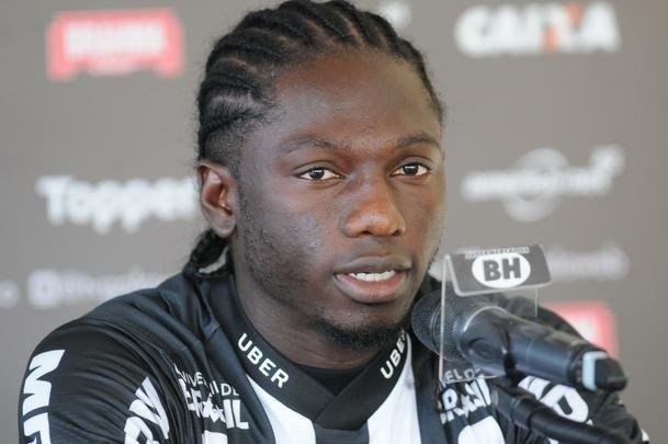 Meia-atacante estava no Junior Barranquilla e assinou contrato com o Atltico at junho de 2023