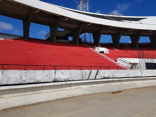 Estreia do Arruda na temporada 2020 acontece no sbado, s 19h, em um jogo do Santa Cruz pelo Campeonato Pernambucano, contra o Petrolina. Equipe corre contra o tempo para finalizar pintura e obra a tempo do jogo.