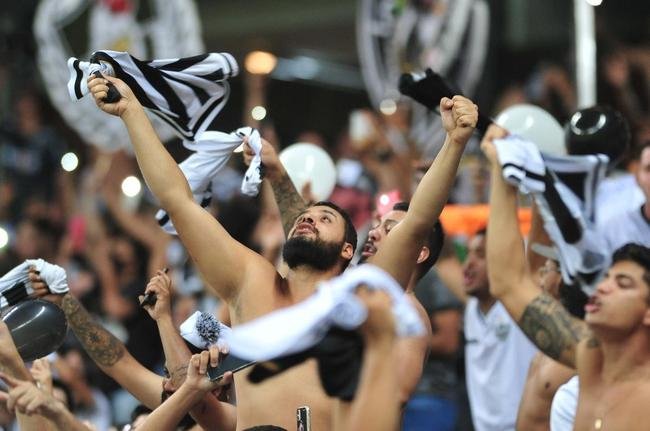 Fotos da torcida do Galo no Mineiro durante a semifinal da Copa Libertadores entre Atltico e Palmeiras (Alexandre Guzanshe/EM/DAPress 28/9/2021)