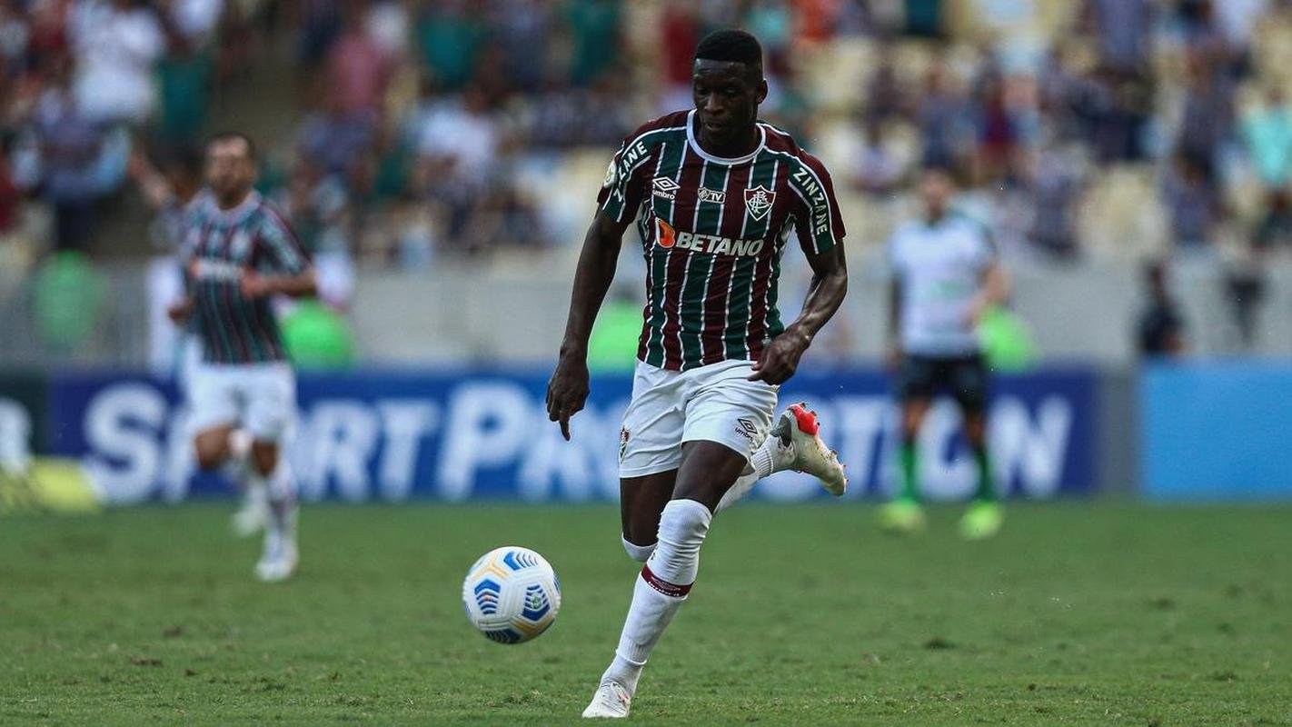 Fotos da vitria do Fluminense sobre o Amrica, no Maracan, no Rio de Janeiro, pela 34 rodada do Campeonato Brasileiro