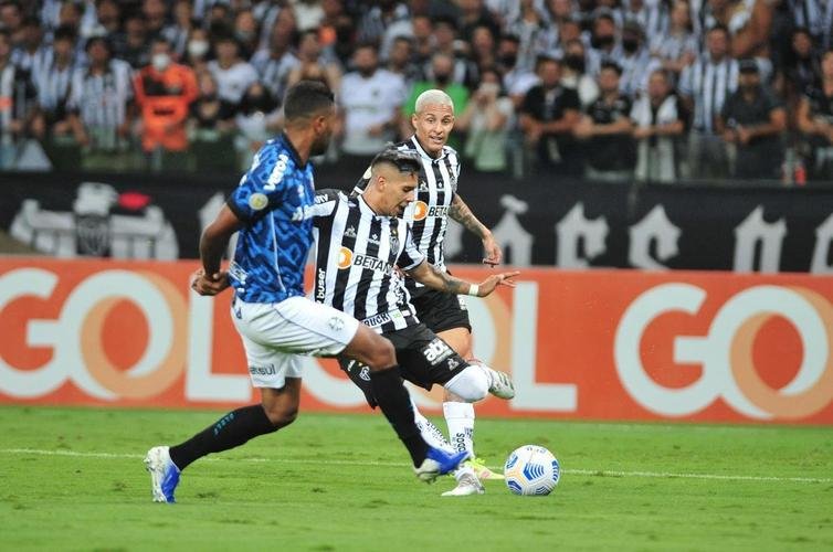 Fotos do jogo entre Atltico e Grmio, no Mineiro, em BH, pela 19 rodada do Campeonato Brasileiro