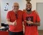 Sport oficializa chegada do lateral Júnior Tavares; diretor elogia atleta 'polivalente'