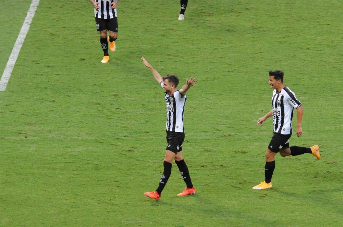 Imagens do jogo entre Atlético e Coritiba, pela 27ª rodada da Série A do Campeonato Brasileiro, no Mineirão