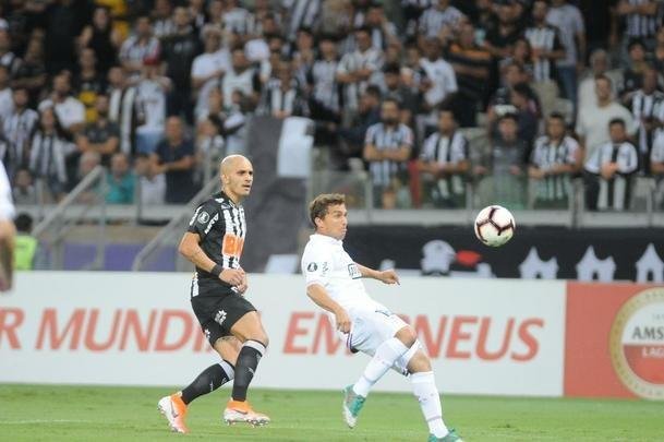 Fotos do primeiro tempo do duelo entre Atltico e Nacional do Uruguai, no Mineiro, pelo Grupo E da Copa Libertadores