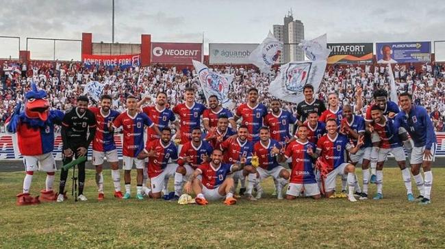 Paraná (Série D) - um gol sofrido em sete jogos (média de 0,14 por jogo)