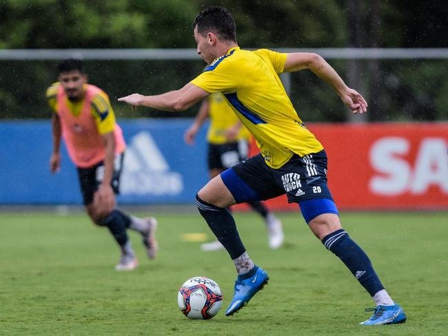 Fotos do treino do Cruzeiro nesta quinta-feira (11/11)