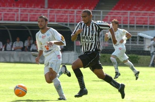 62º - Tiago Cavalcanti - 2006 - 12 jogos / 1 gol - 0,083 por jogo