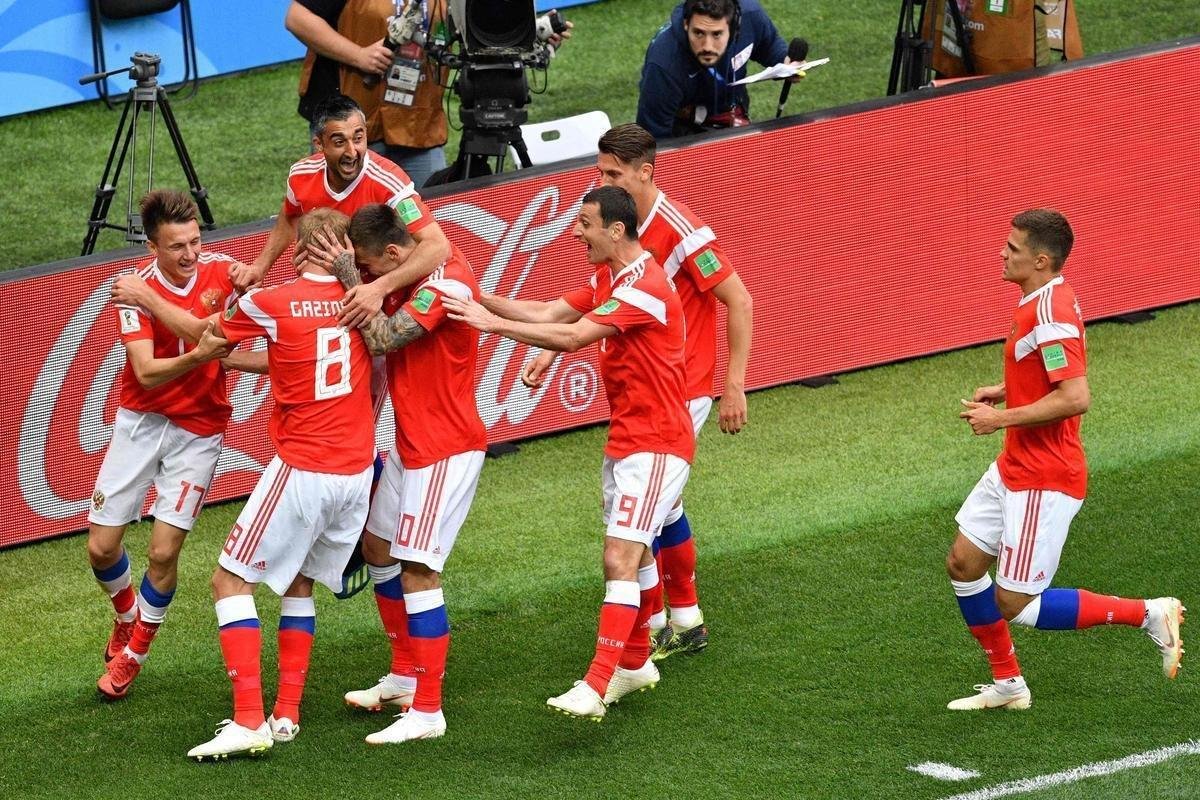 Seleo anfitri goleou Arbia Saudita por 5 a 0