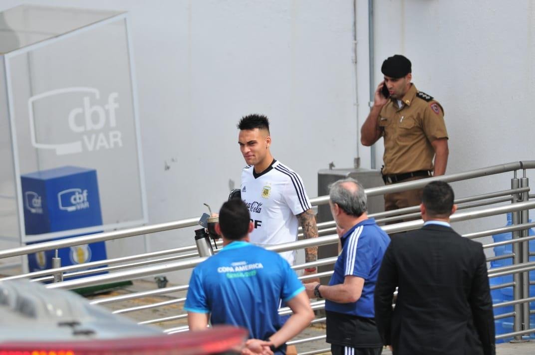 Jogadores deixam Independência após treino