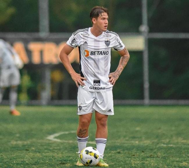 Carlos Daniel (lateral-direito) - Ipatinga - at o fim do Campeonato Mineiro