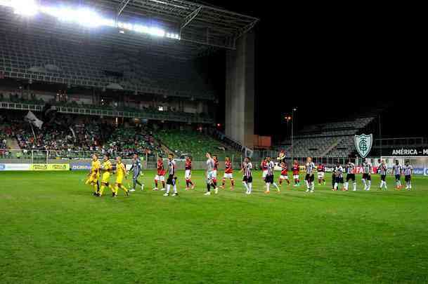 Lance de Atltico x Flamengo, pela partida de ida da deciso da Copa do Brasil sub-20