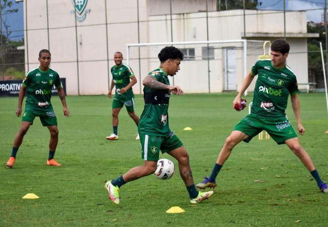 América inicia trabalhos para clássico contra Atlético, neste sábado