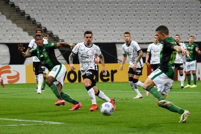 Fotos do empate por 1 a 1 entre Corinthians e Amrica, no Itaquero, em So Paulo, pela 21 rodada da Srie A do Brasileiro