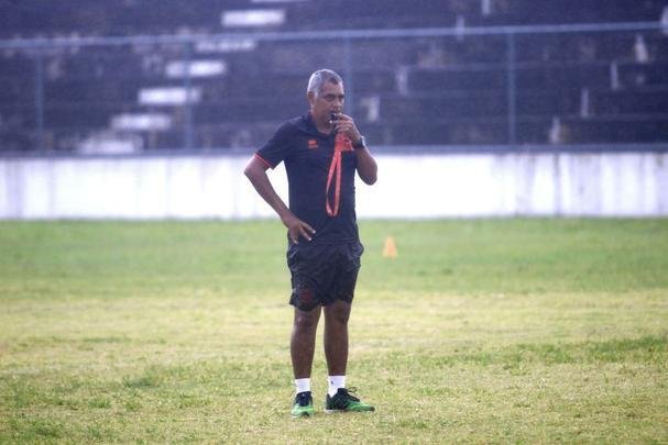 Ricardo recebeu a reportagem do Superesportes em Olinda antes do treino do bis