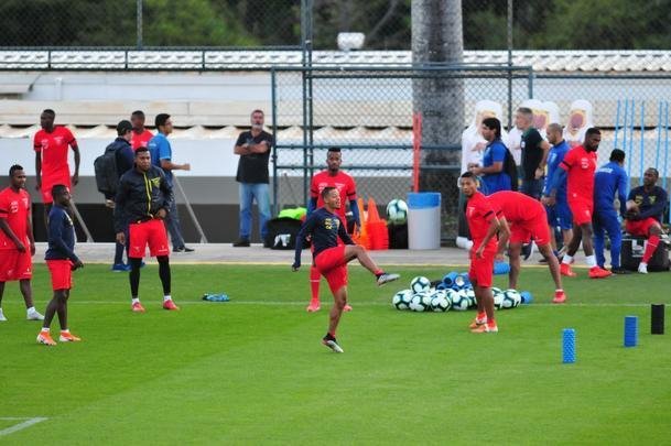 Jogadores do Equador participaram de segundo trabalho no Sesc Venda Nova, na Regio Norte de Belo Horizonte
