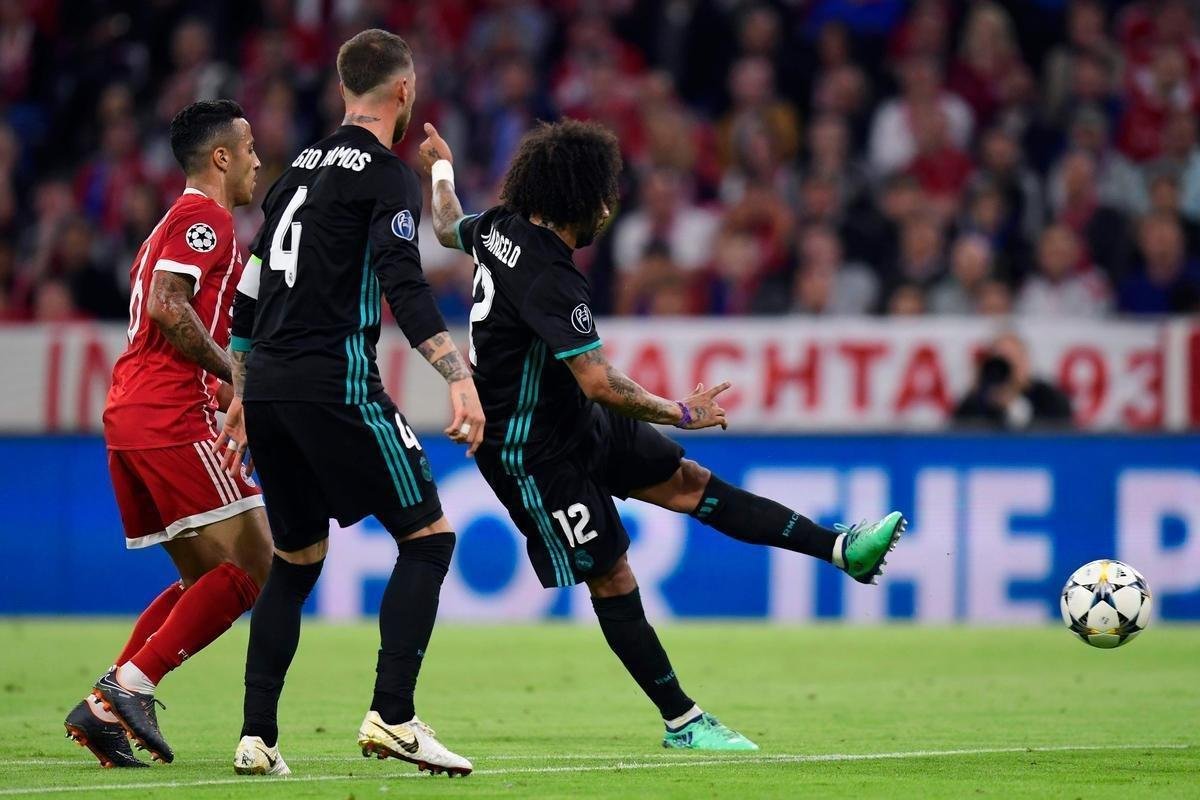 Marcelo, lateral do Real Madrid, empatou a partida pelo clube merengue