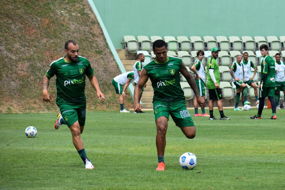 Fotos do treino do América no CT Lanna Drumond nesta terçafeira (26/10