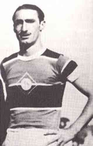Orlando Fantoni - 18 gols (1932 a 1949)