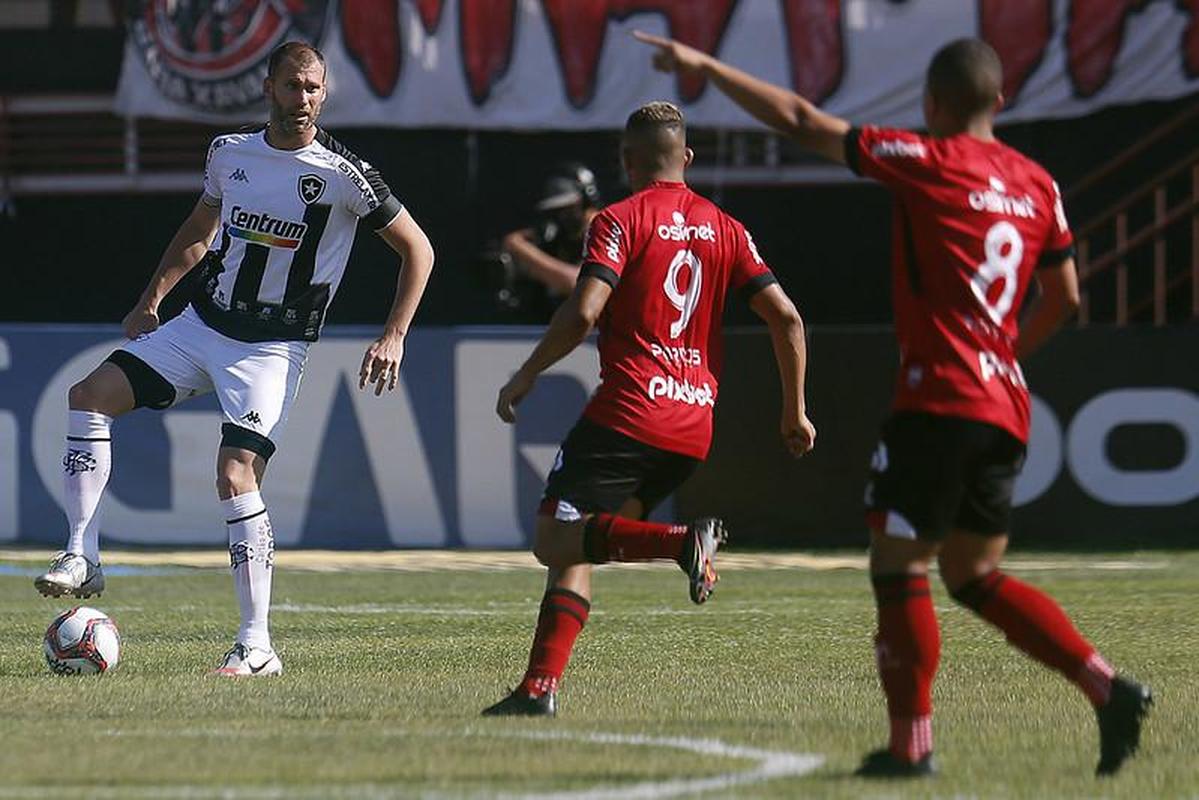 Fotos do jogo entre Brasil-RS e Botafogo, em Pelotas, pela 37 rodada da Srie B do Campeonato Brasileiro