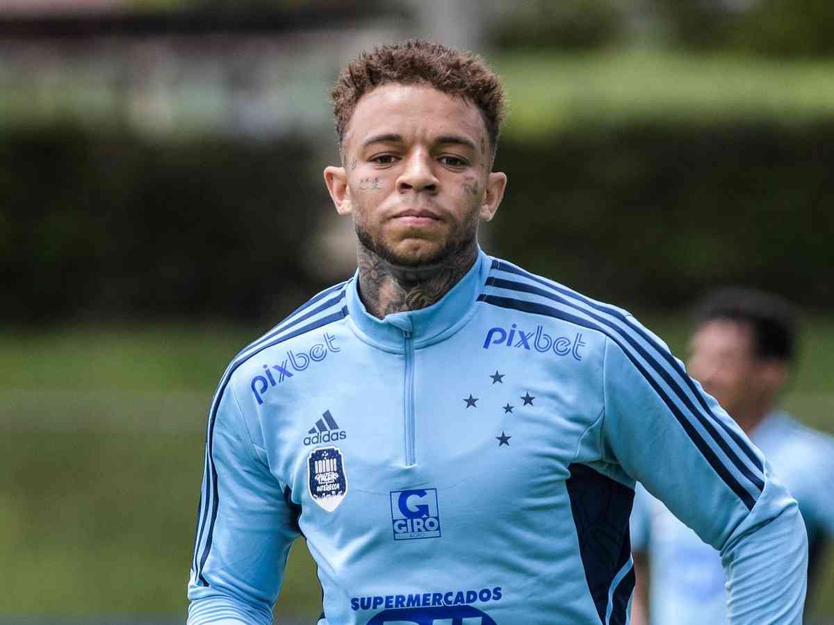 Rafael Bilu destaca 'oportunidade única' no Cruzeiro e exalta Pezzolano -  Superesportes