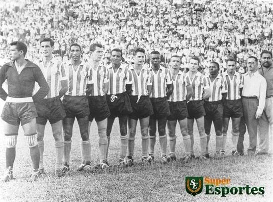 Outro modelo do uniforme americano de 1957