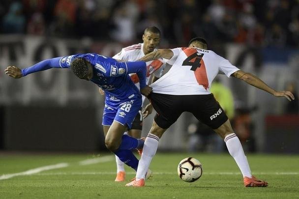 Fotos do segundo tempo do duelo entre River Plate e Cruzeiro, no Monumental de Nez, em Buenos Aires, pela ida das oitavas de final da Copa Libertadores