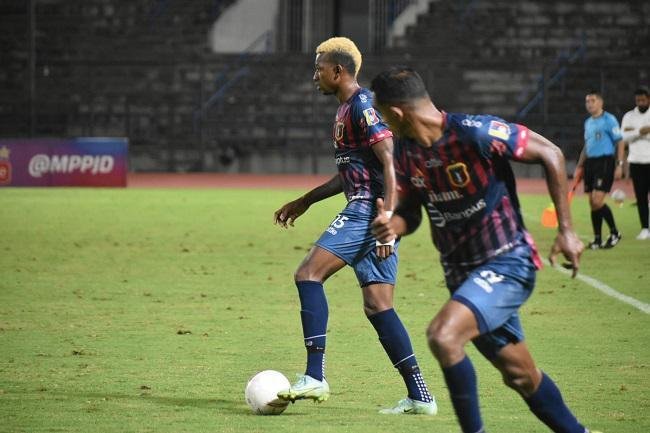 Monagas (Venezuela): terceiro colocado do Campeonato Venezuelano; eliminado pelo Everton na segunda fase
