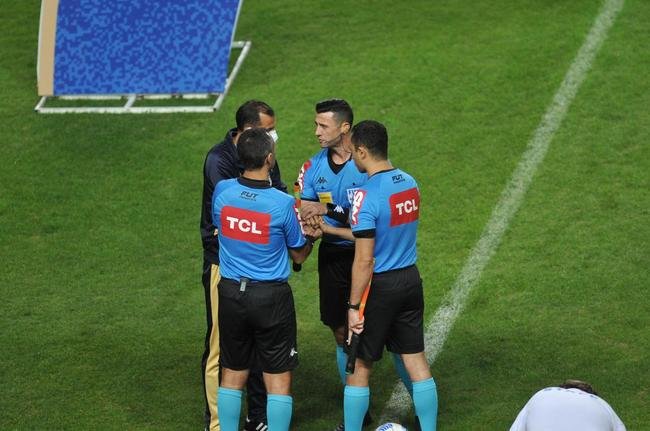 Fotos do jogo entre Amrica e Internacional, no Independncia, em Belo Horizonte, pela stima rodada da Srie A do Campeonato Brasileiro de 2021