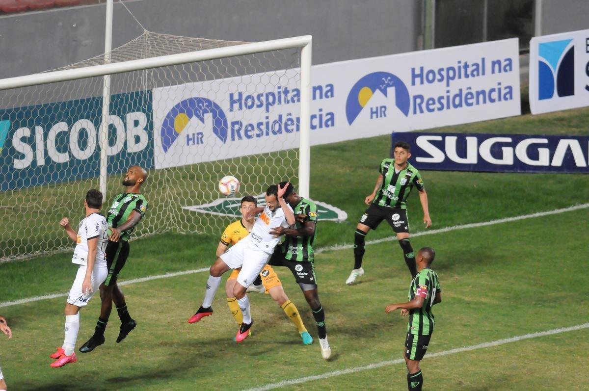 Marrony ampliou e fez 2 a 0 para o Atltico no Independncia