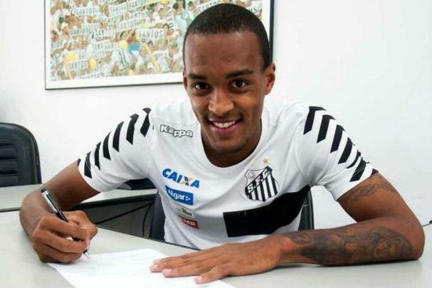 Luiz Felipe (Santos) - 24 anos - Sem jogos no Campeonato Brasileiro - Defensor, que foi titular em 2016 e lutou contra grave leso no joelho no ano seguinte, tenta recuperar espao.