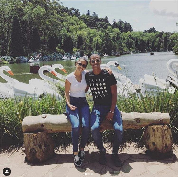 Volante Lucas Cndido em passeio romntico pelo Brasil