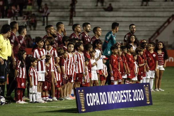 Em partida disputada nos Aflitos, Náutico faz estreia no Nordestão 2020 contra o River-PI, que é comandado por Márcio Goiano, técnico que antecedeu Gilmar Dal Pozzo no Timbu