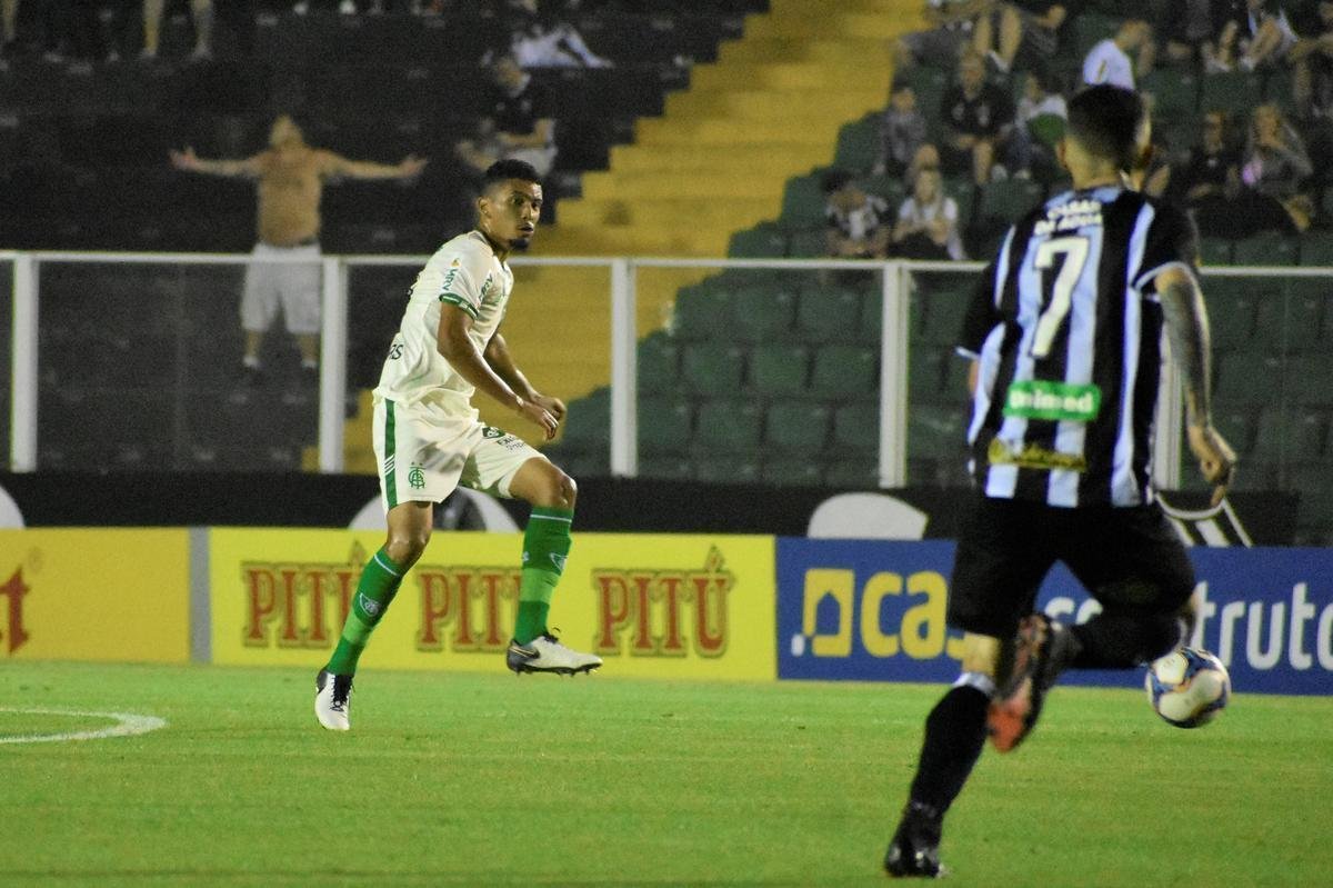 Amrica e Figueirense se enfrentaram pela 28 rodada da Srie B do Campeonato Brasileiro