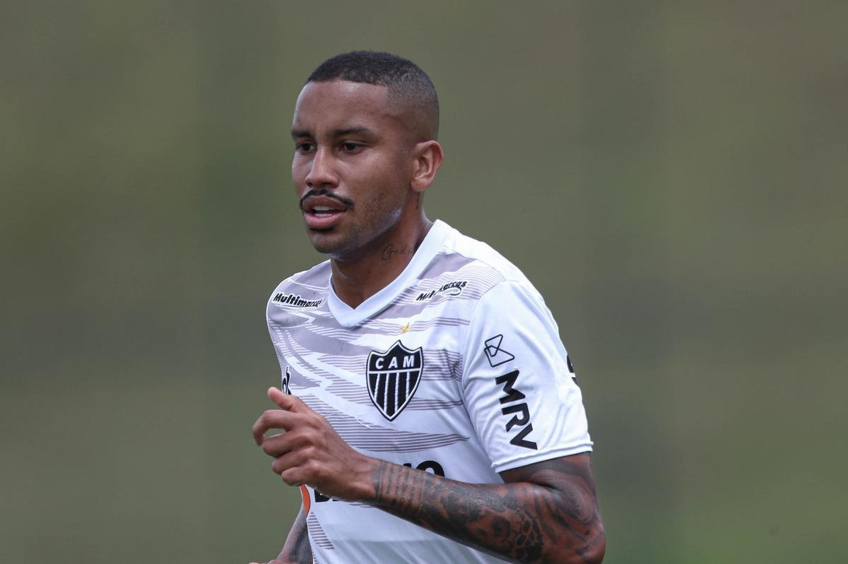 Jair, volante, 65% dos votos