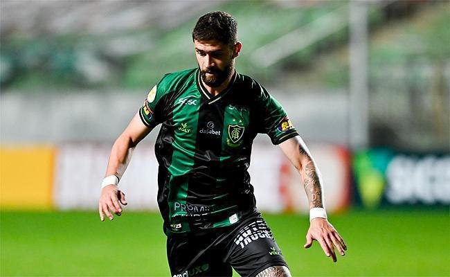 O América não chegou a um acordo com o Mirassol para a renovação contratual do atacante Fabrício Daniel. O clube do interior de São Paulo queria receber 500 mil euros - R$ 3,16 milhões - por 50% dos direitos