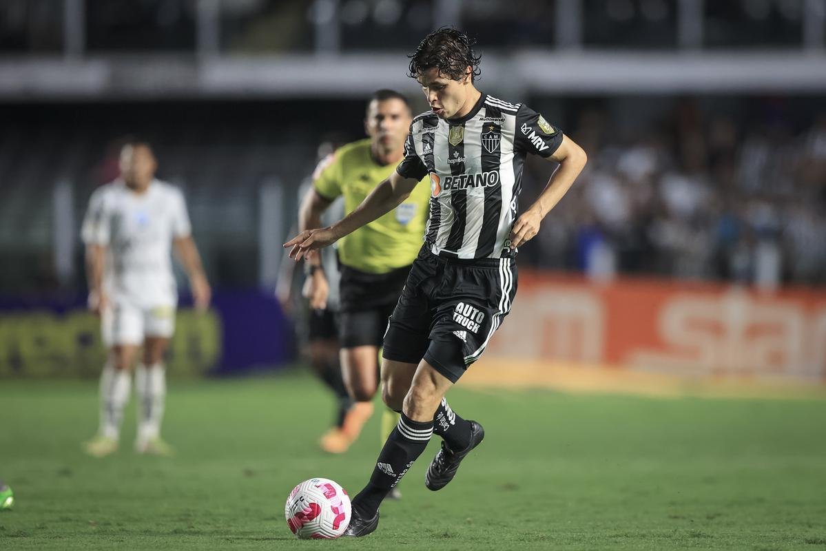 Fotos do jogo entre Santos e Atltico na Vila Belmiro, em Santos, pela 30 rodada do Campeonato Brasileiro