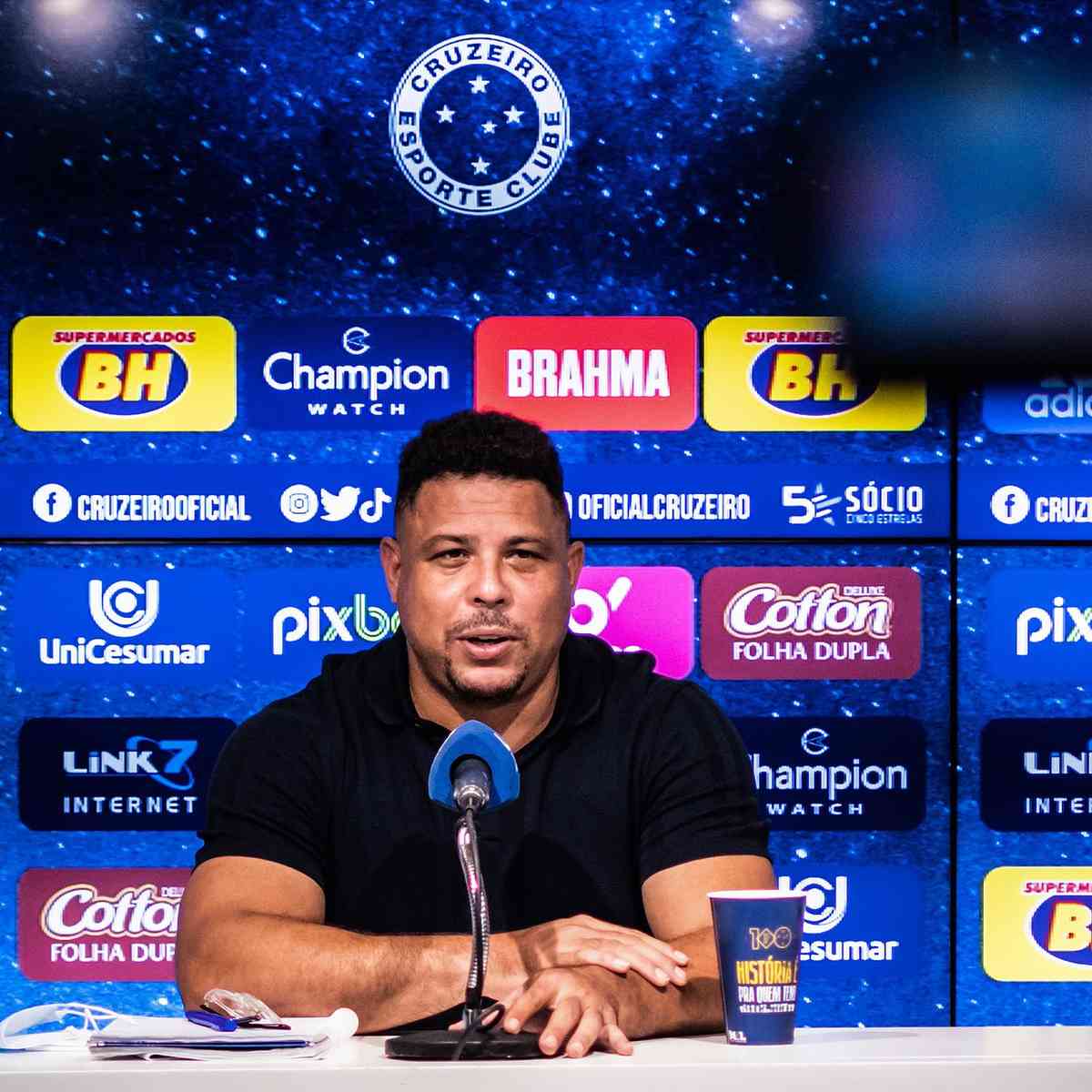 Criticado por torcedores do Cruzeiro, Nikão apaga perfil no Instagram -  Superesportes