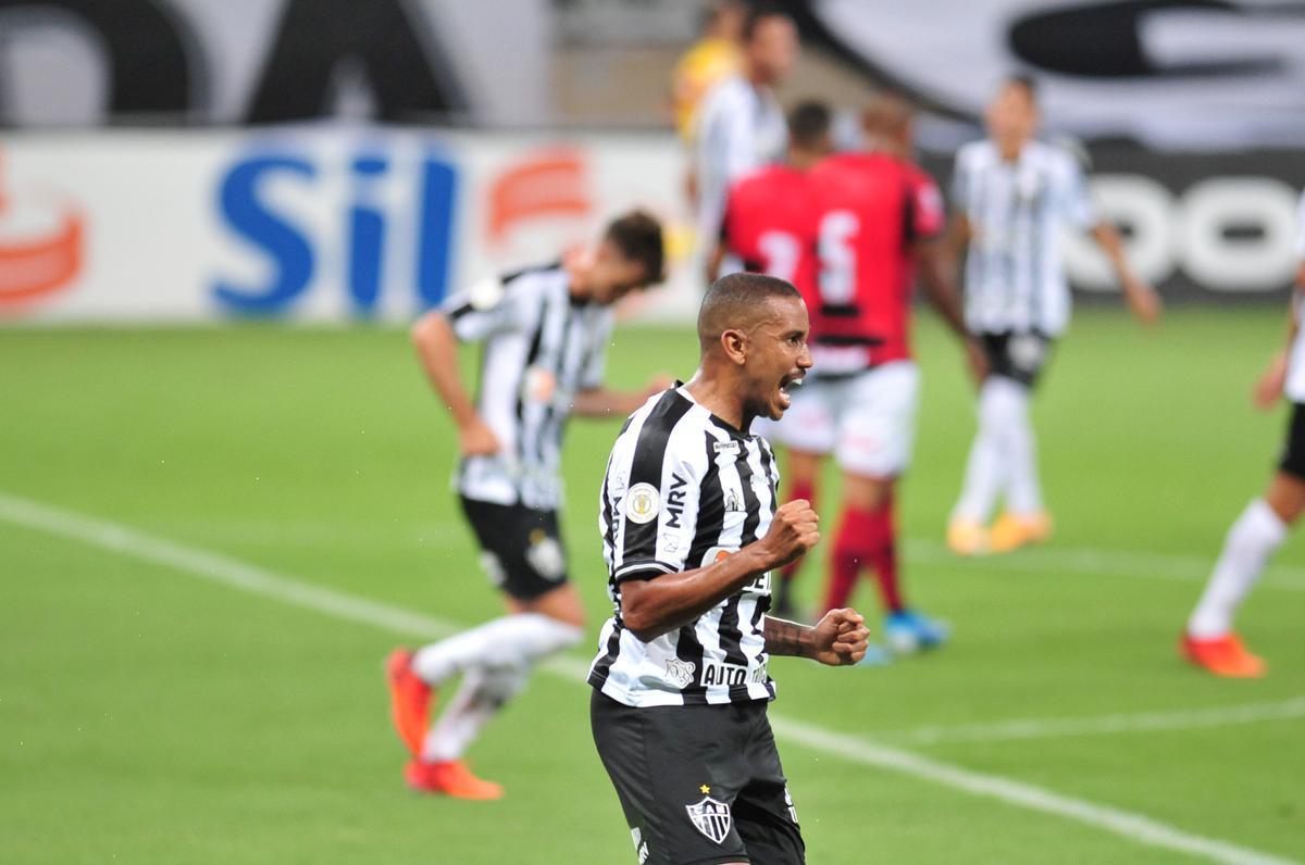 Atltico e Atltico-GO se enfrentaram pela 30 rodada do Brasileiro 