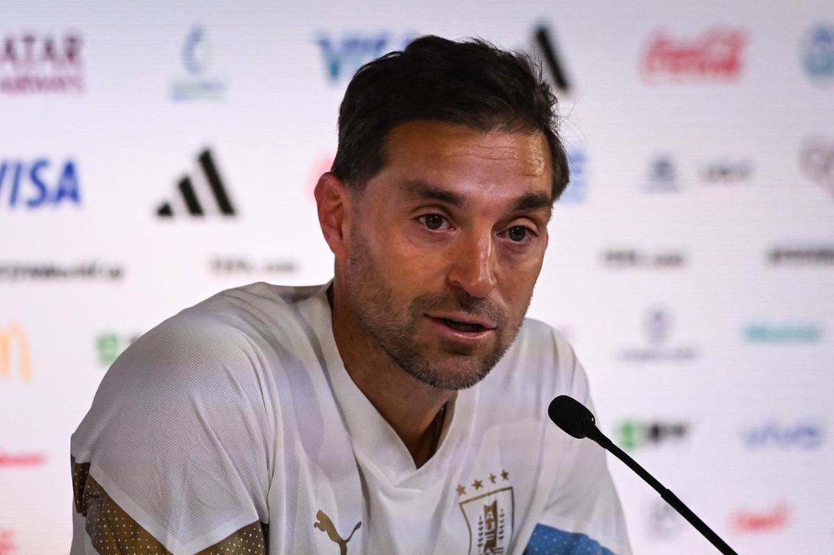  Diego Alonso (Uruguai) - 680 mil euros (R$ 4,8 milhes)