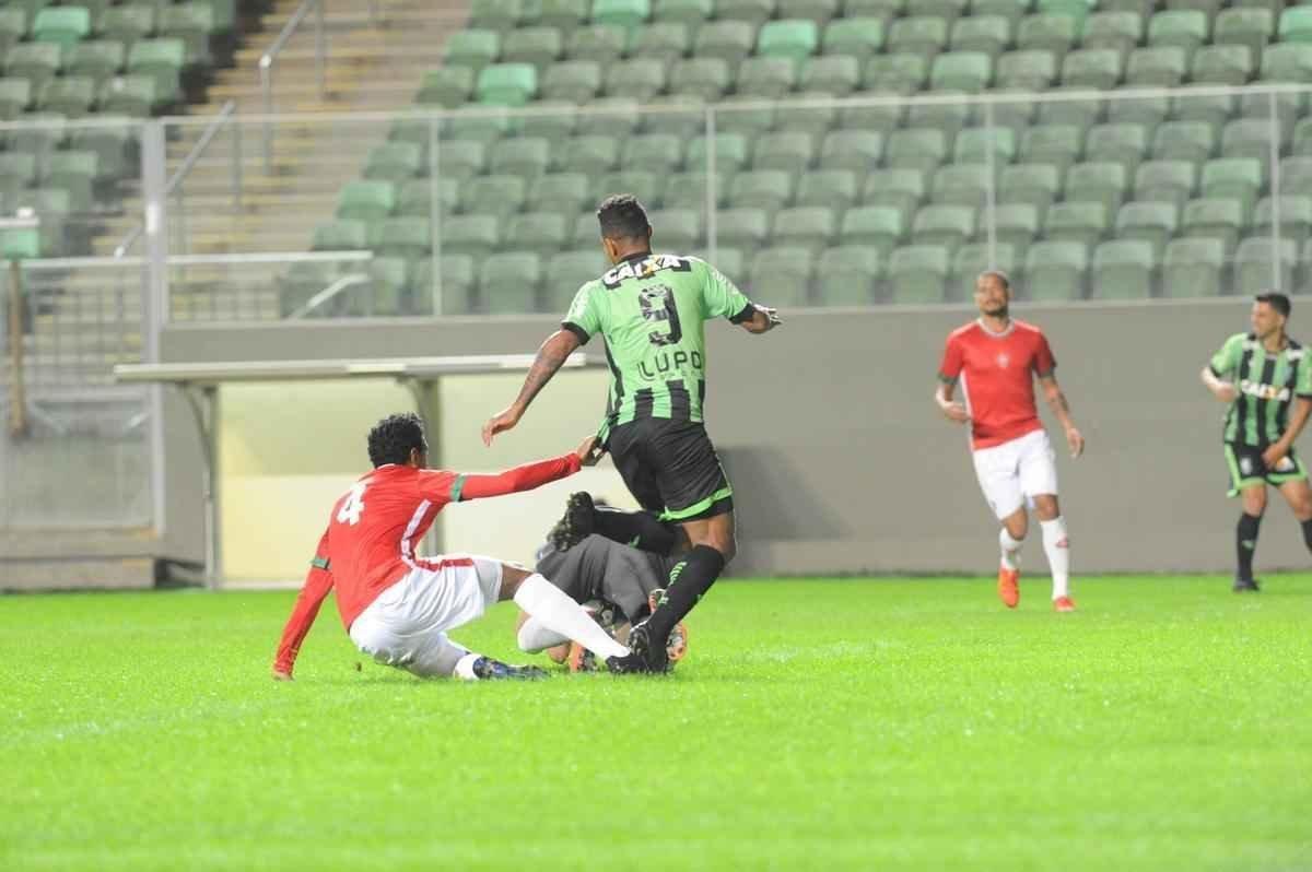 Amrica e Boa Esporte se enfrentaram no Independncia, pela 13 rodada da Srie B do Campeonato Brasileiro