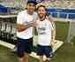 Wanchope bila, do Cruzeiro, visita Argentina no Mineiro e se emociona ao encontrar Messi